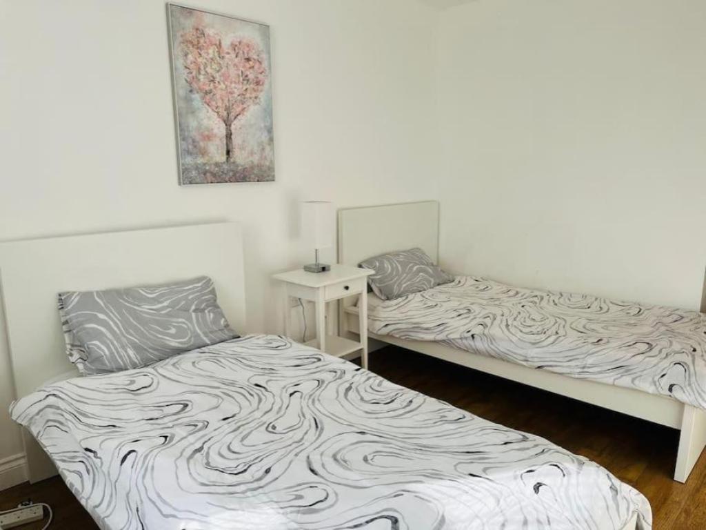 Property Image00035575-b781-43c3-ae9a-621a15df964c