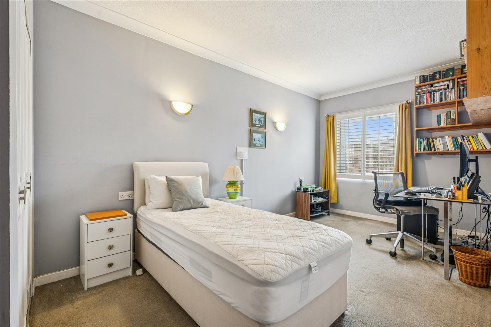 Property Image 0004c35b-ea93-45ab-b205-99288f8b1a78