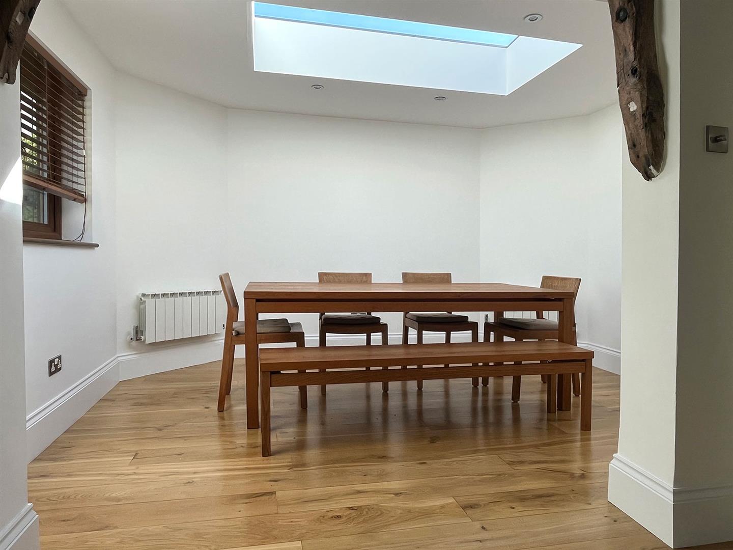 Property Image 000a5f3d-d5c3-4f06-b40a-27a76c81cec6