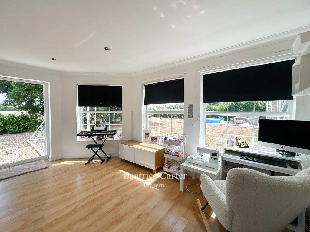 Property Image 000d0b76-0e2a-4548-8d68-fbf11b90308d