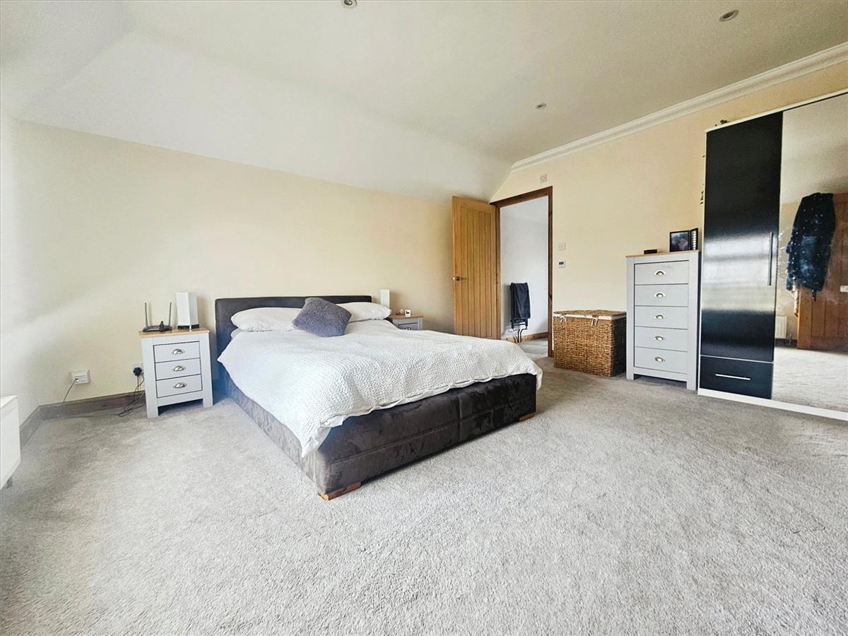 Property Image 00134c3d-0c1a-4a17-a0a1-5ba345e2146f