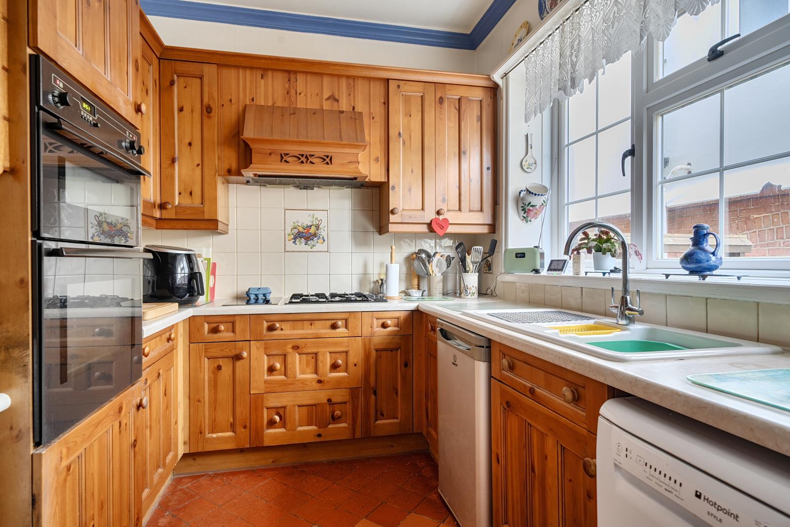 Property Image 001f3580-749c-4353-acc1-b89a753abd50