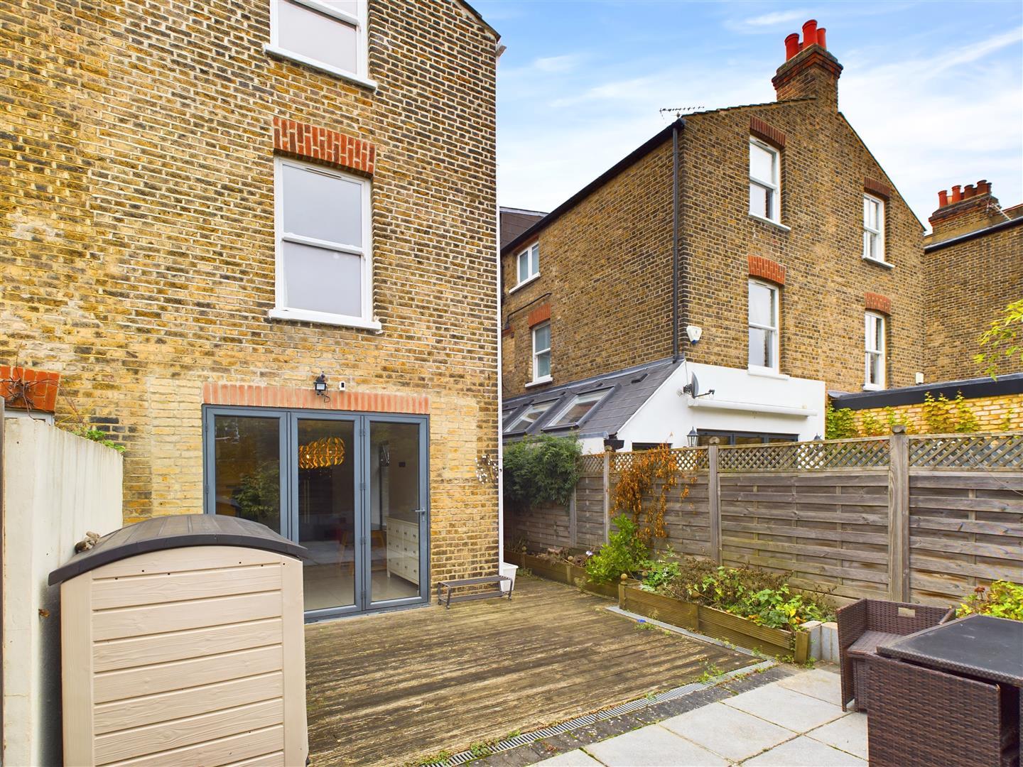 Property Image 002a72b8-4738-4d21-b92b-ad20de8b2a0a