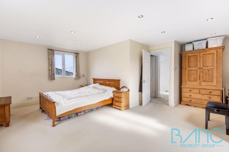 Property Image 0030dd22-71d9-41db-af74-917902e66174