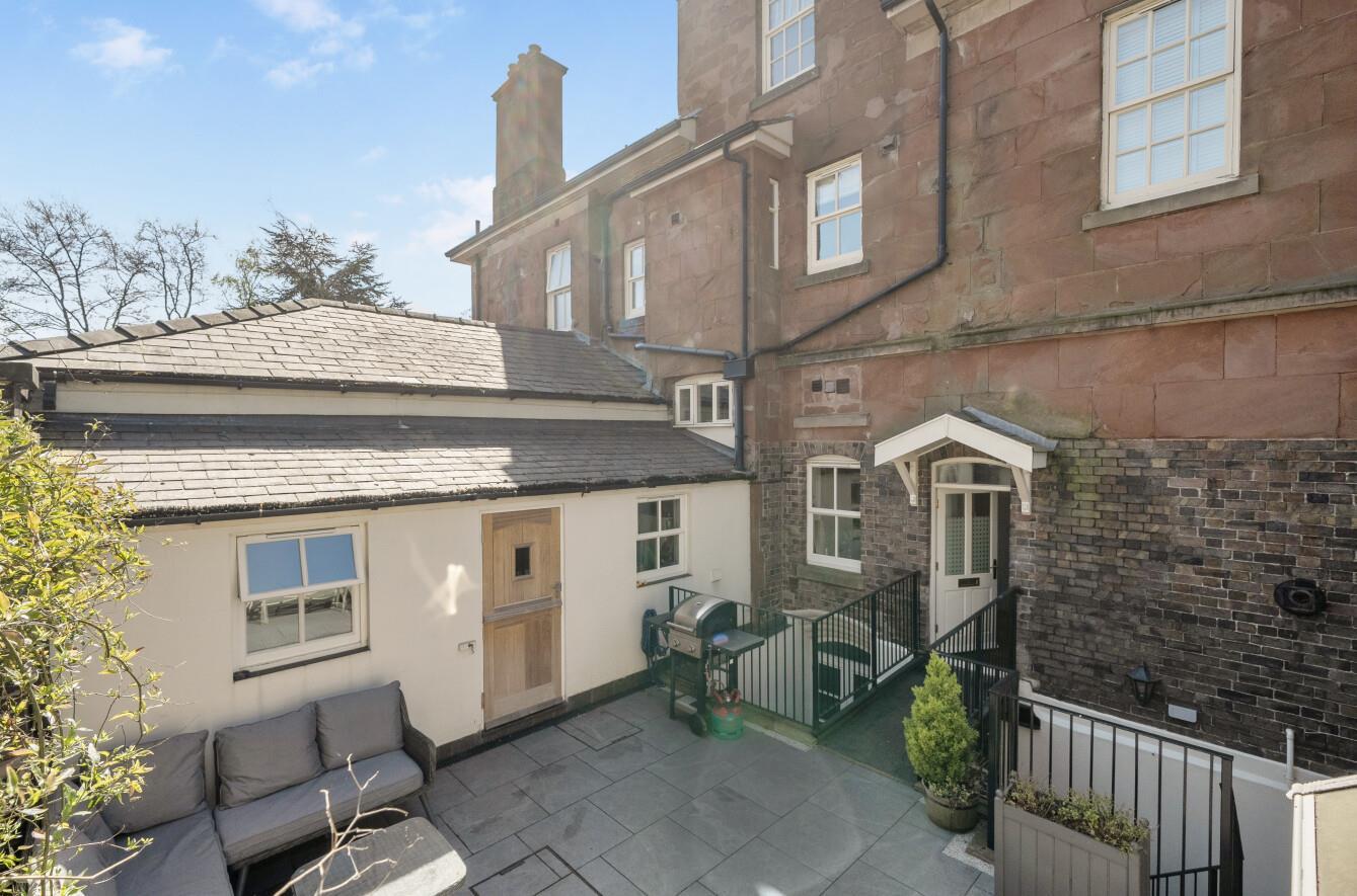 Property Image 0038b225-6d42-47ed-8841-2ad8772d44b0