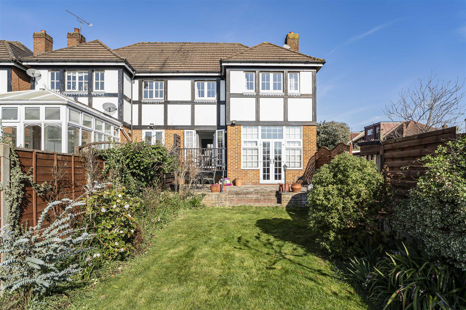 Property Image 003a0d0e-64fb-46f6-a203-3f0ee90733d6