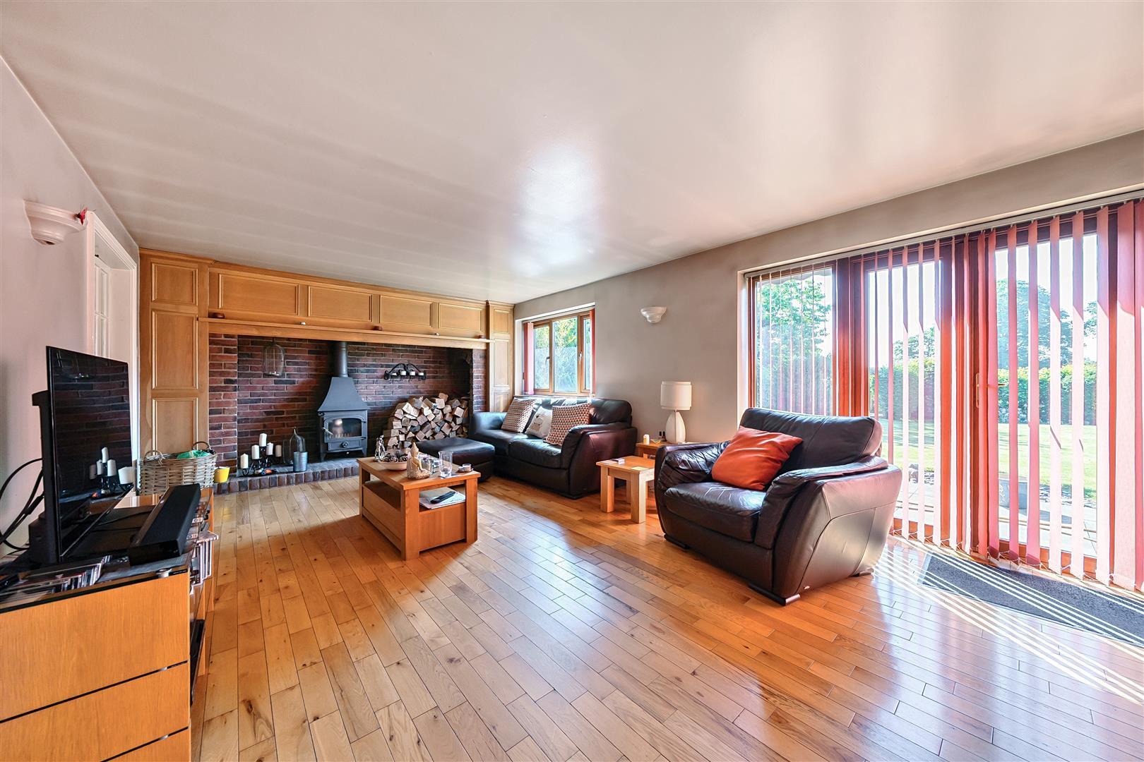 Property Image 003e05b0-6e65-42e0-801c-e0cbcbf85201