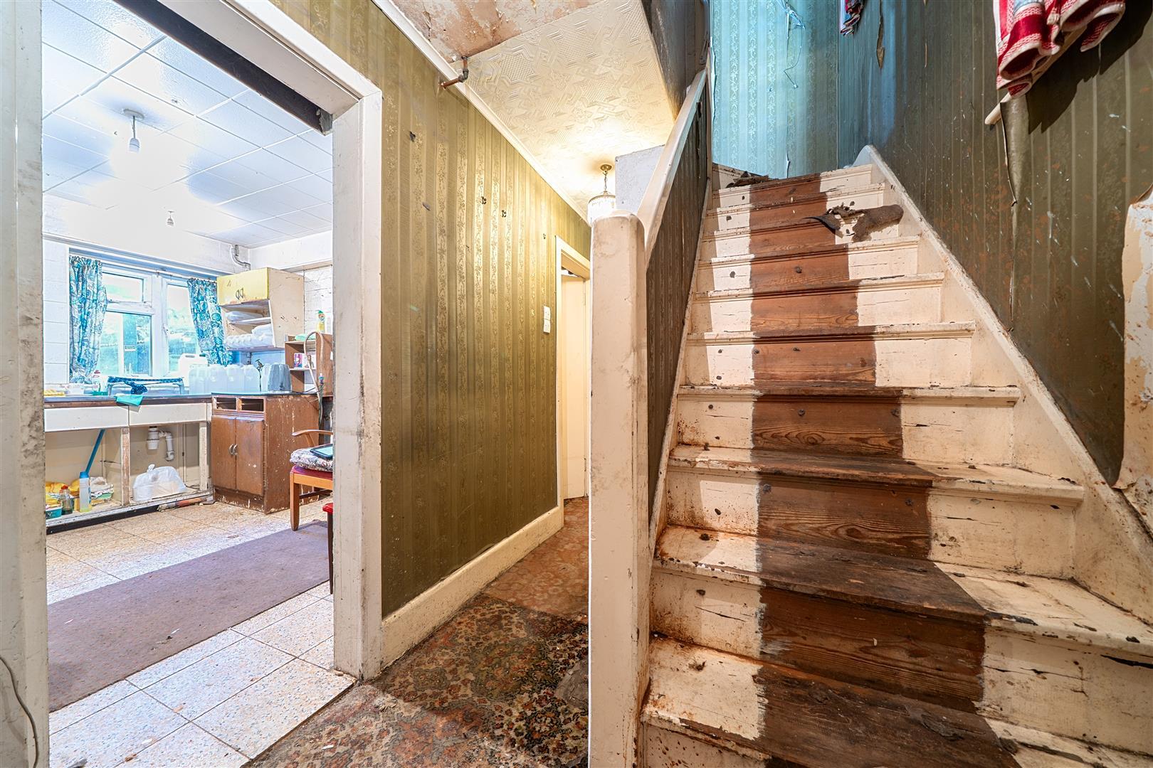 Property Image 003f93b3-bdf6-44ee-85d3-7a210525fa15