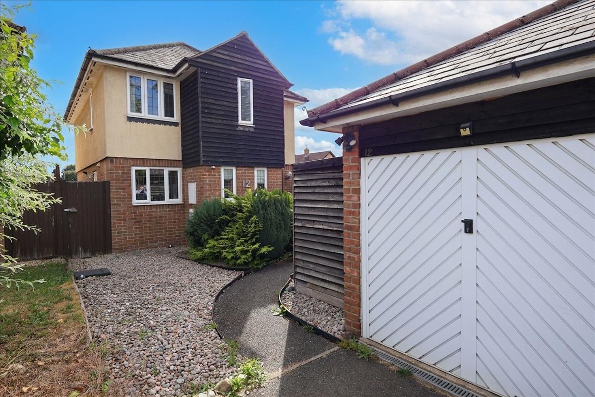 Property Image 0045838e-8bee-47b9-99c4-904c37264691