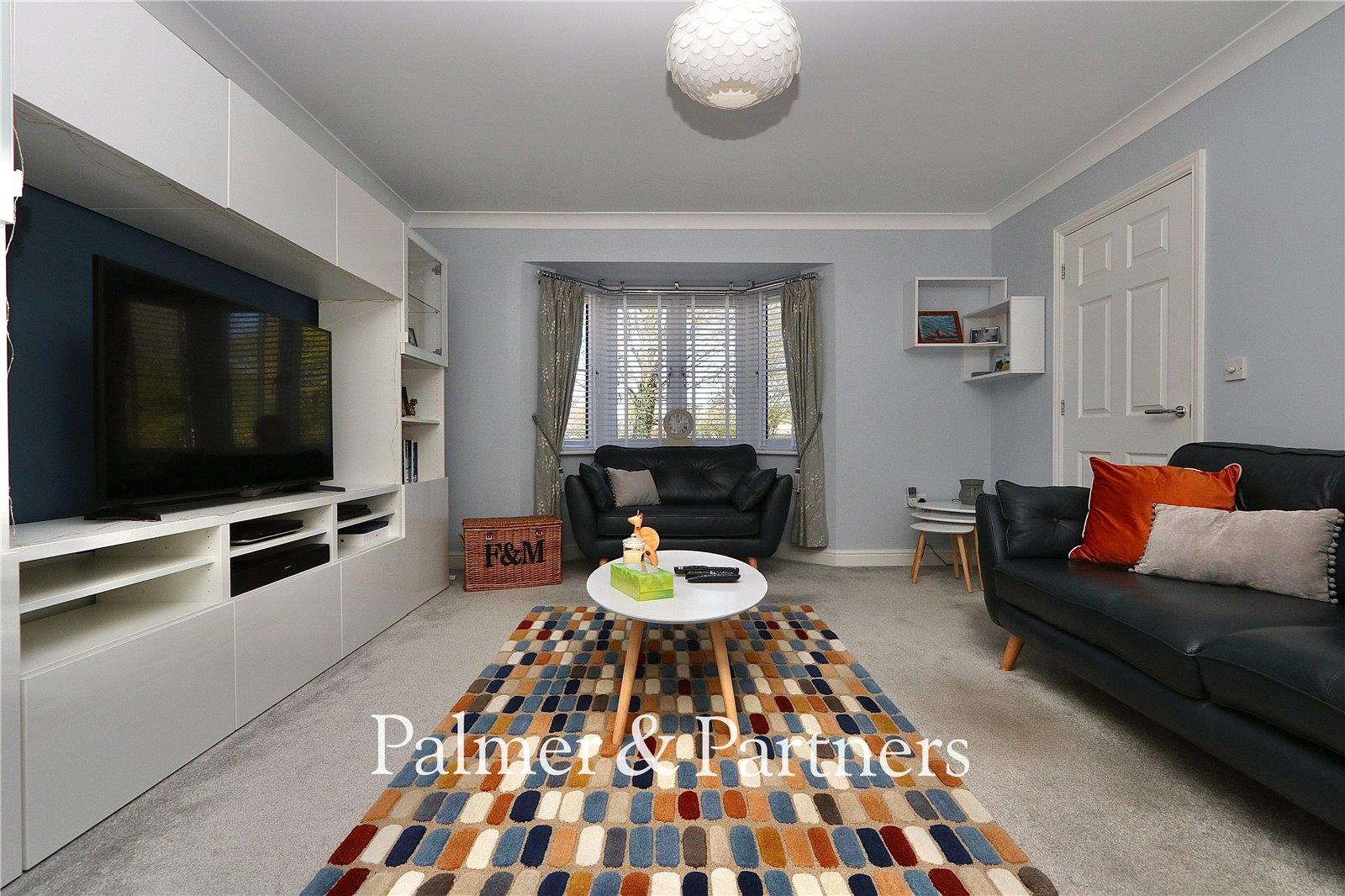 Property Image 004de312-9599-4ed3-ba1e-2bddf5cd9f64