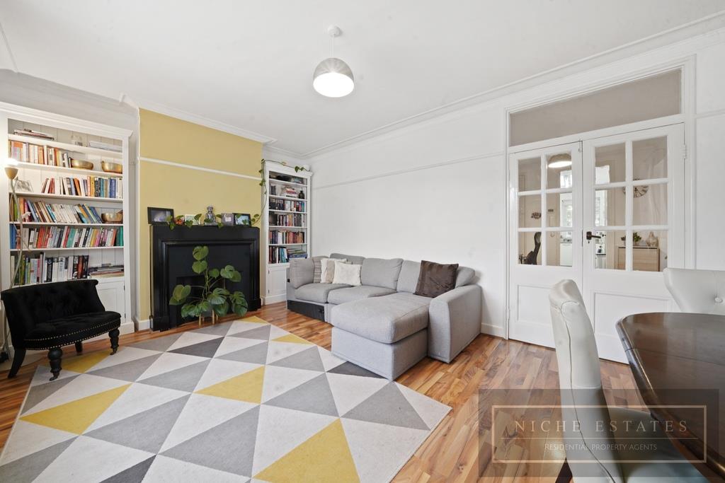 Property Image 00529fdb-d67c-41fa-af12-4b80f92ca2a4