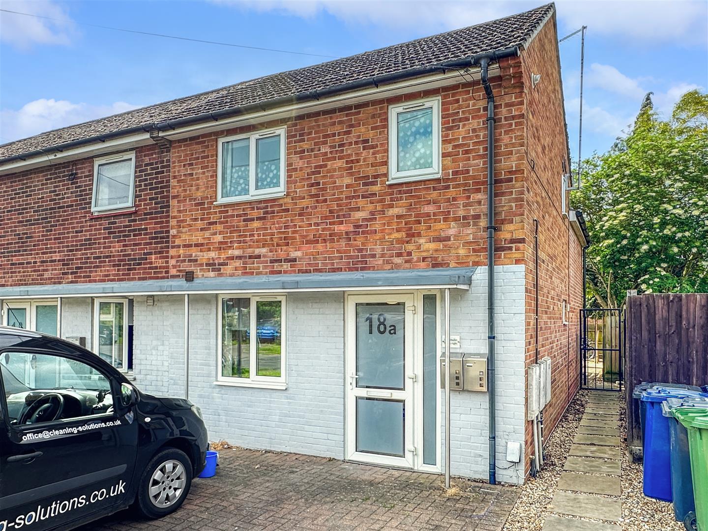 Property Image 0054ae11-f607-4d00-ab42-33394aee3690