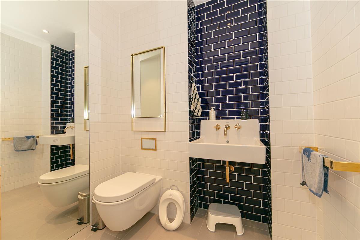 Property Image 005ae558-8457-415b-8c87-bb27956f6f23