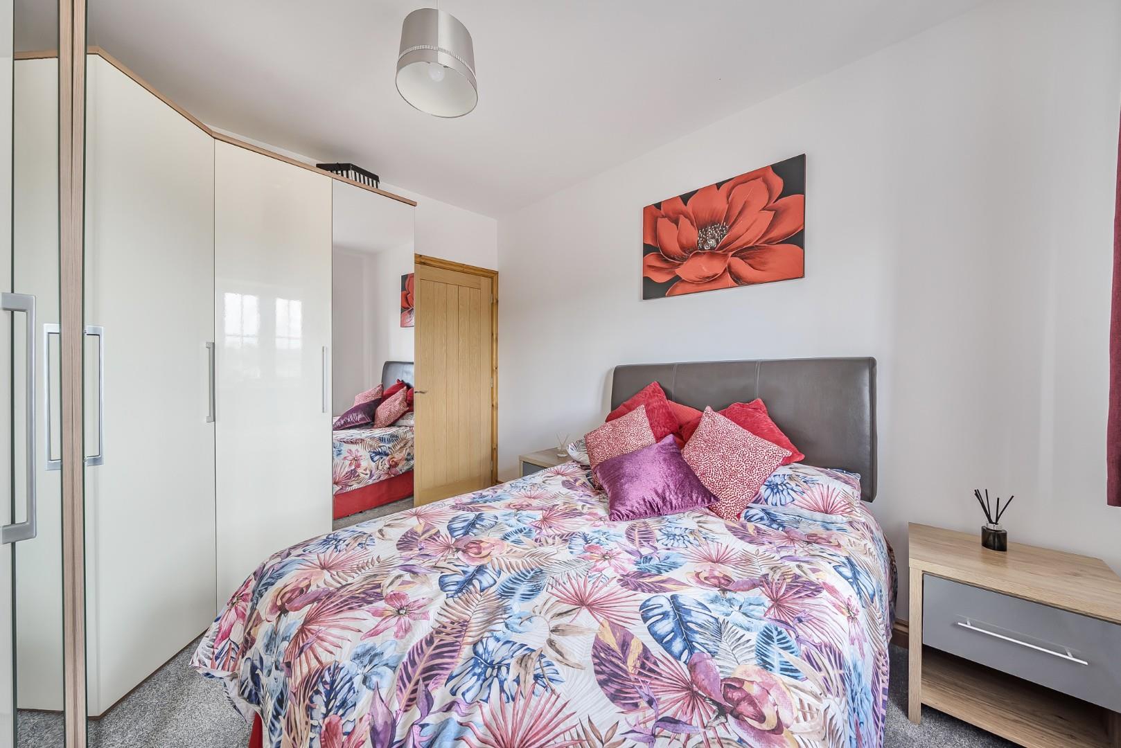 Property Image 005e7eef-0216-41d8-93b4-4bb882251961