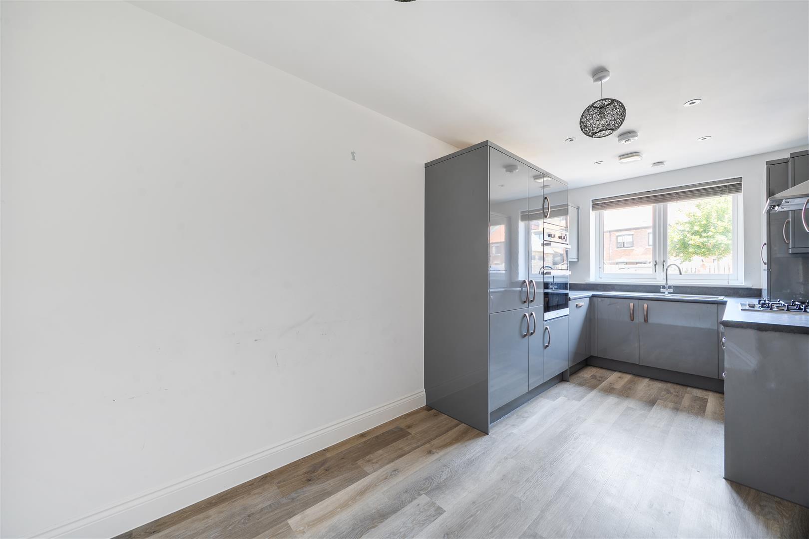 Property Image 00653842-2561-44d9-9888-062f2509ecca