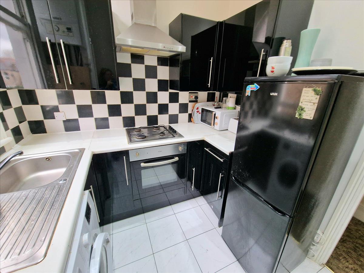 Property Image 006bdebb-5db8-41a4-a5f8-6f2171aa389f