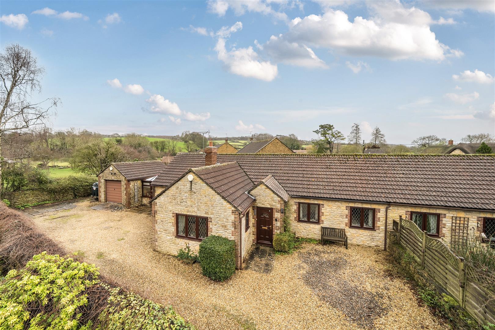 Property Image 006dab6e-6137-44c7-8612-a101f559c5d2