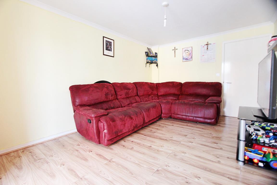 Property Image 0079f357-b593-43a1-8a27-887f427e7842