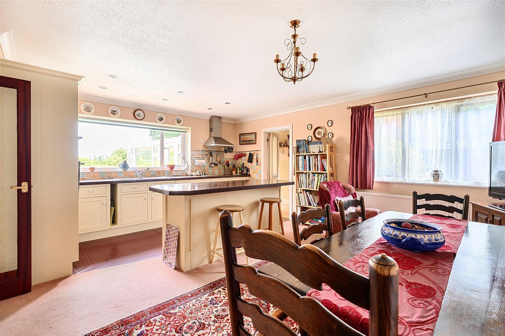 Property Image 0097e4ab-e3a1-46e4-8aaa-89d43db14bb1