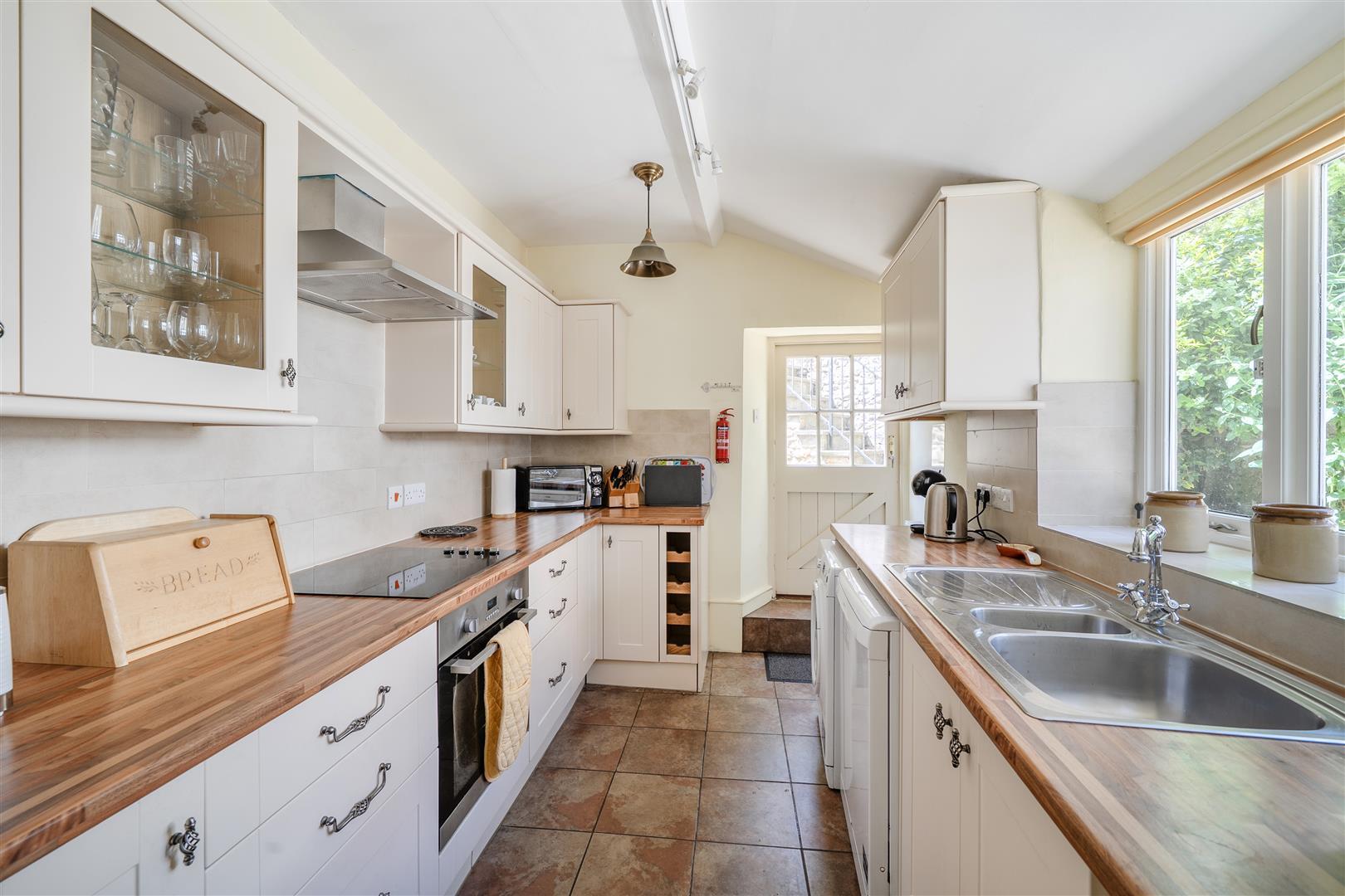 Property Image 009c3d6a-bfc0-4fd8-9be8-136bbc731656