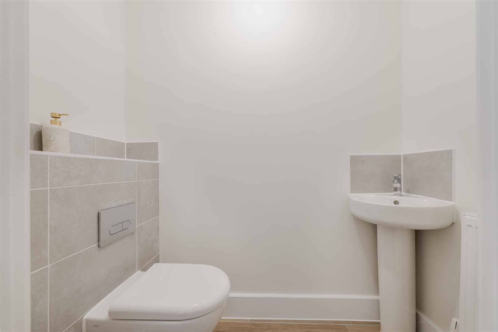 Property Image 00a4e39f-e5ac-4a2e-b30b-b3f8514d584a