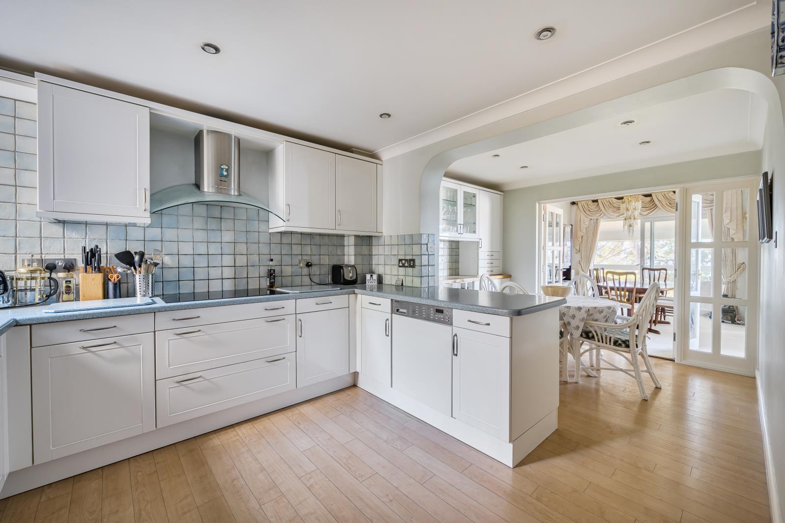 Property Image 00b139ed-3d49-4146-b1ca-ba6893daa812