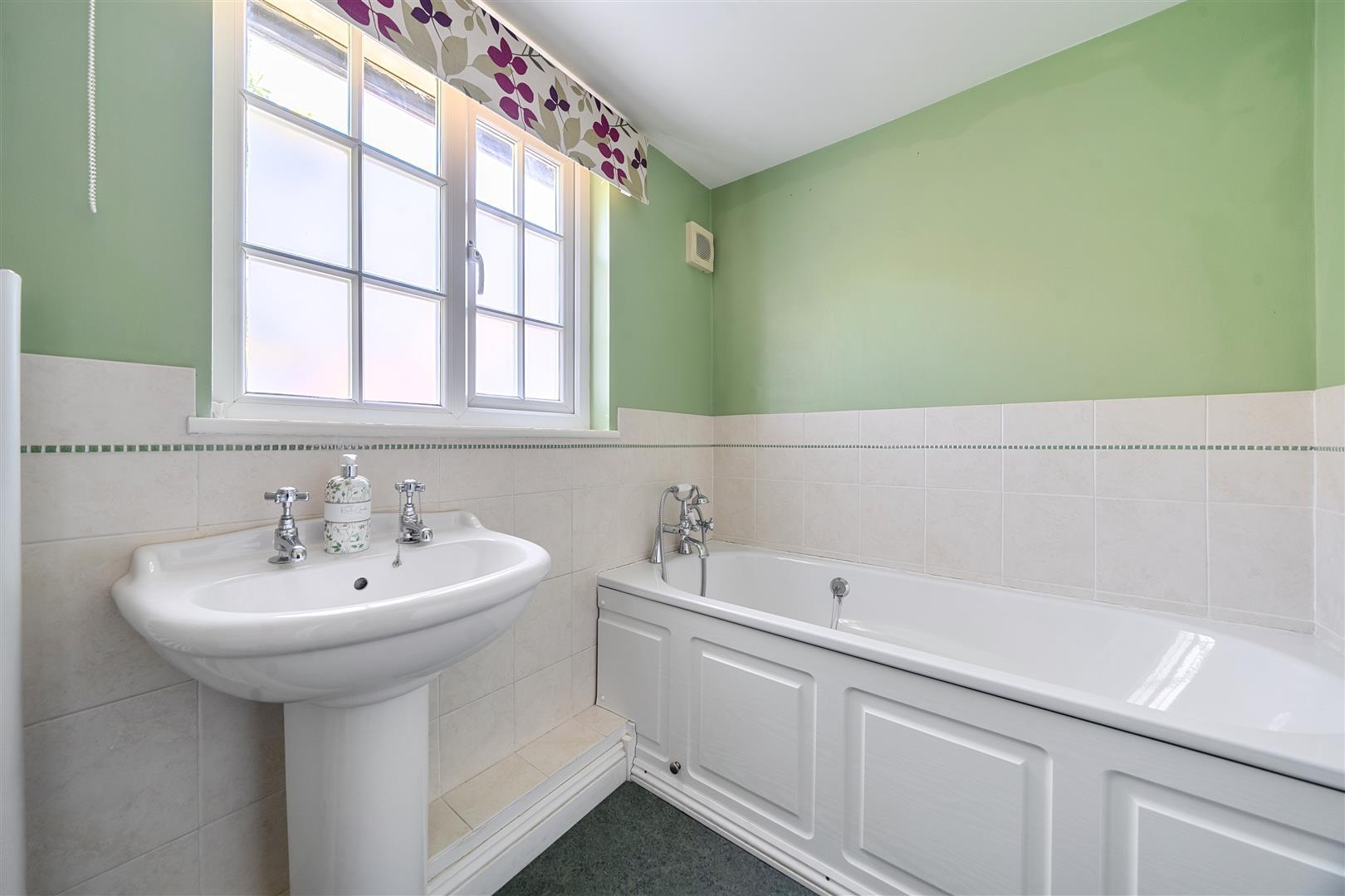 Property Image 00b22dd6-ee16-4d6d-984d-e413e2ac9587