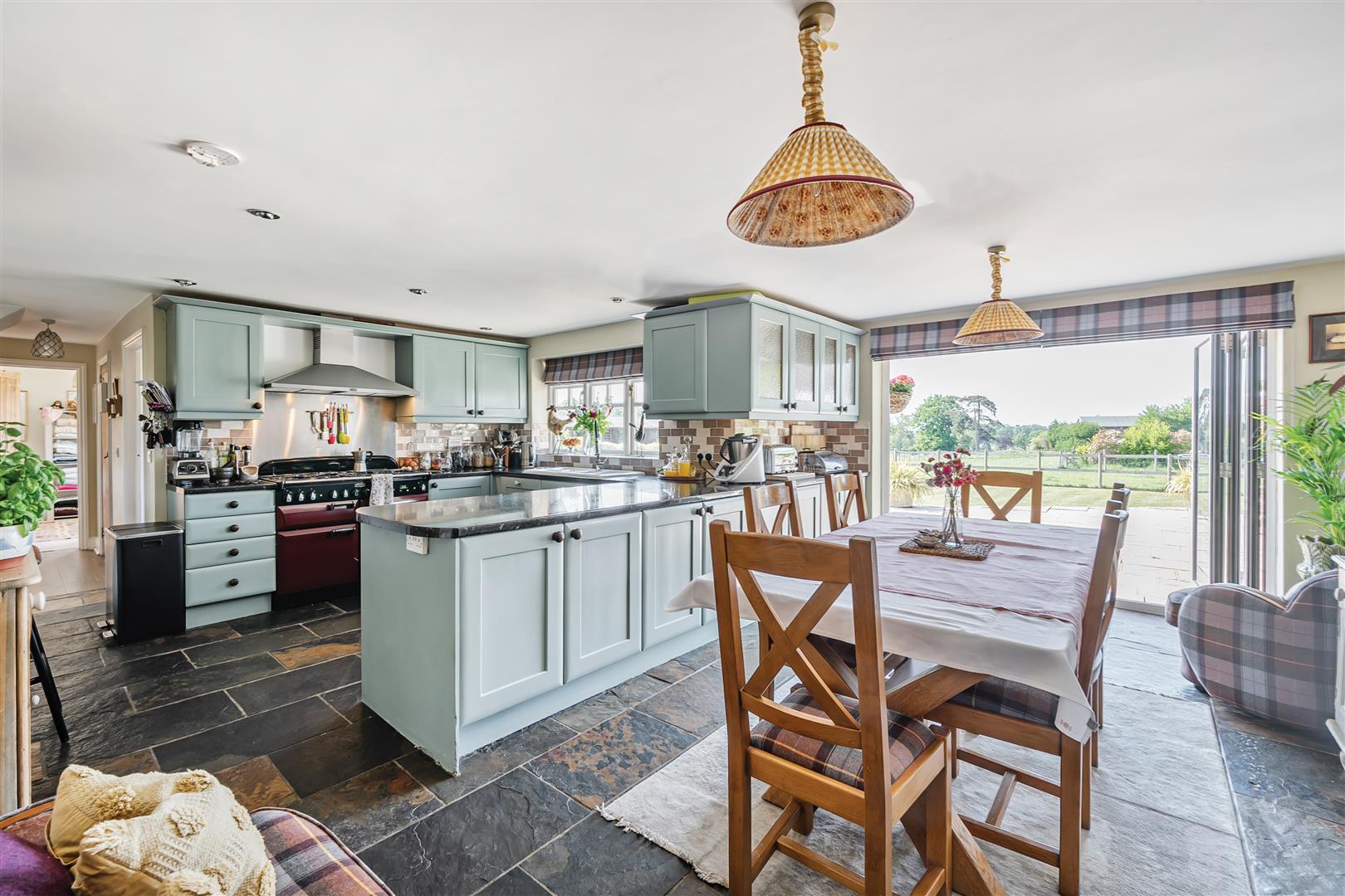 Property Image 00c0743d-58ca-417b-add0-fb7e040aafaf