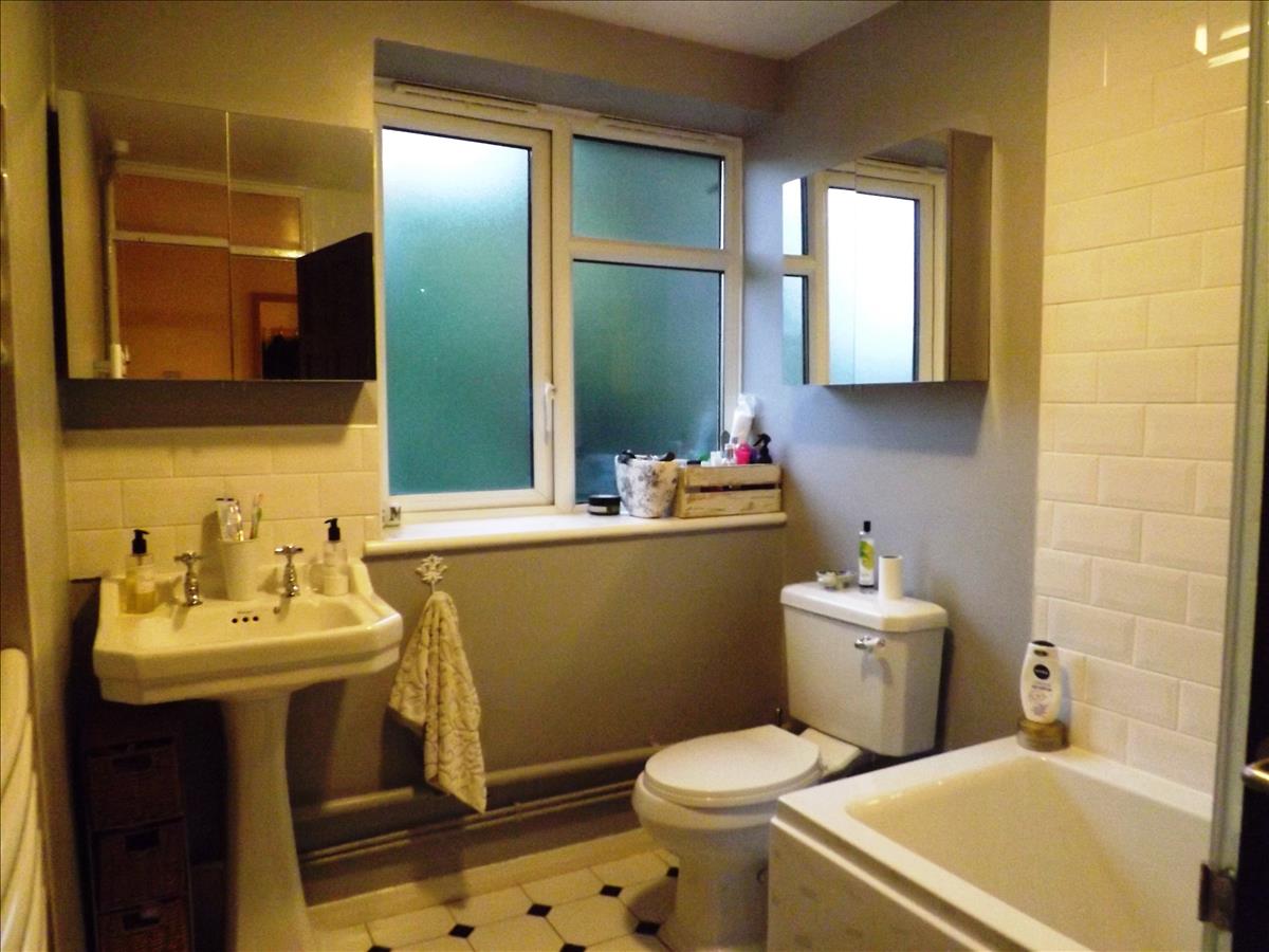 Property Image 00c1ab98-db28-4993-a7f3-e348e39f8079