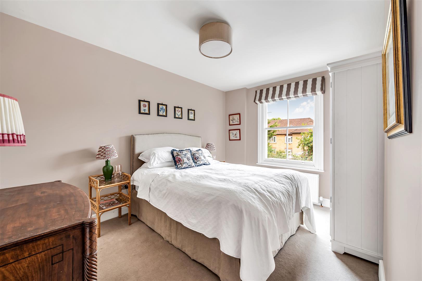 Property Image 00c2e604-cbd7-4d2a-b98c-00b840e1df91