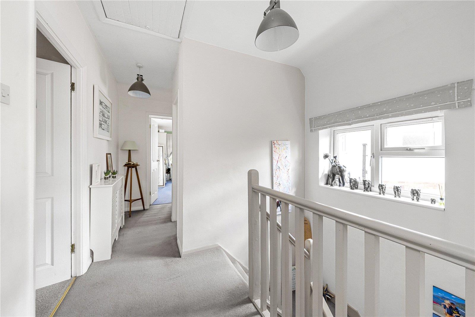 Property Image 00c3e770-0590-4ba6-8beb-2e845c63713e