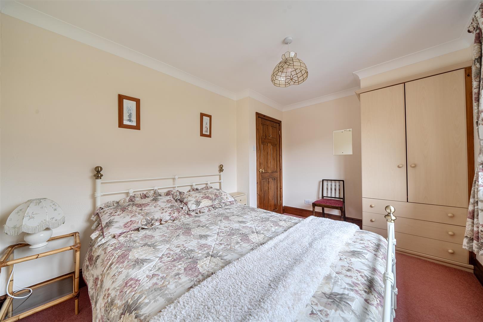 Property Image 00cc2af2-faf2-47a5-9962-33ca56906fba