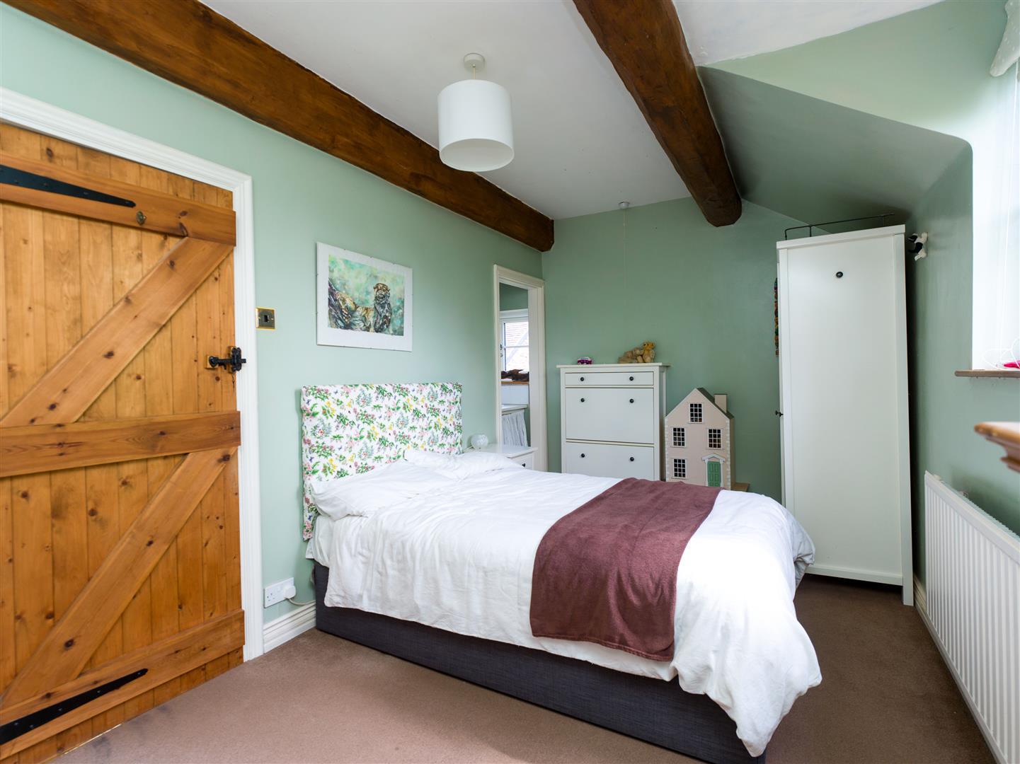 Property Image 00d0fa9d-b9e7-4a3a-8ade-b9ff97599470