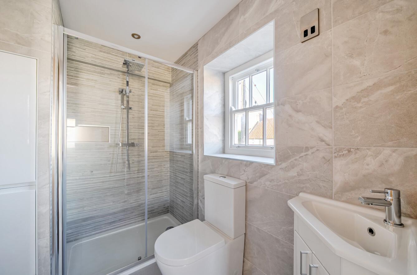 Property Image 00d1c2e7-3d7c-40f7-8c90-3d7dc0e67653
