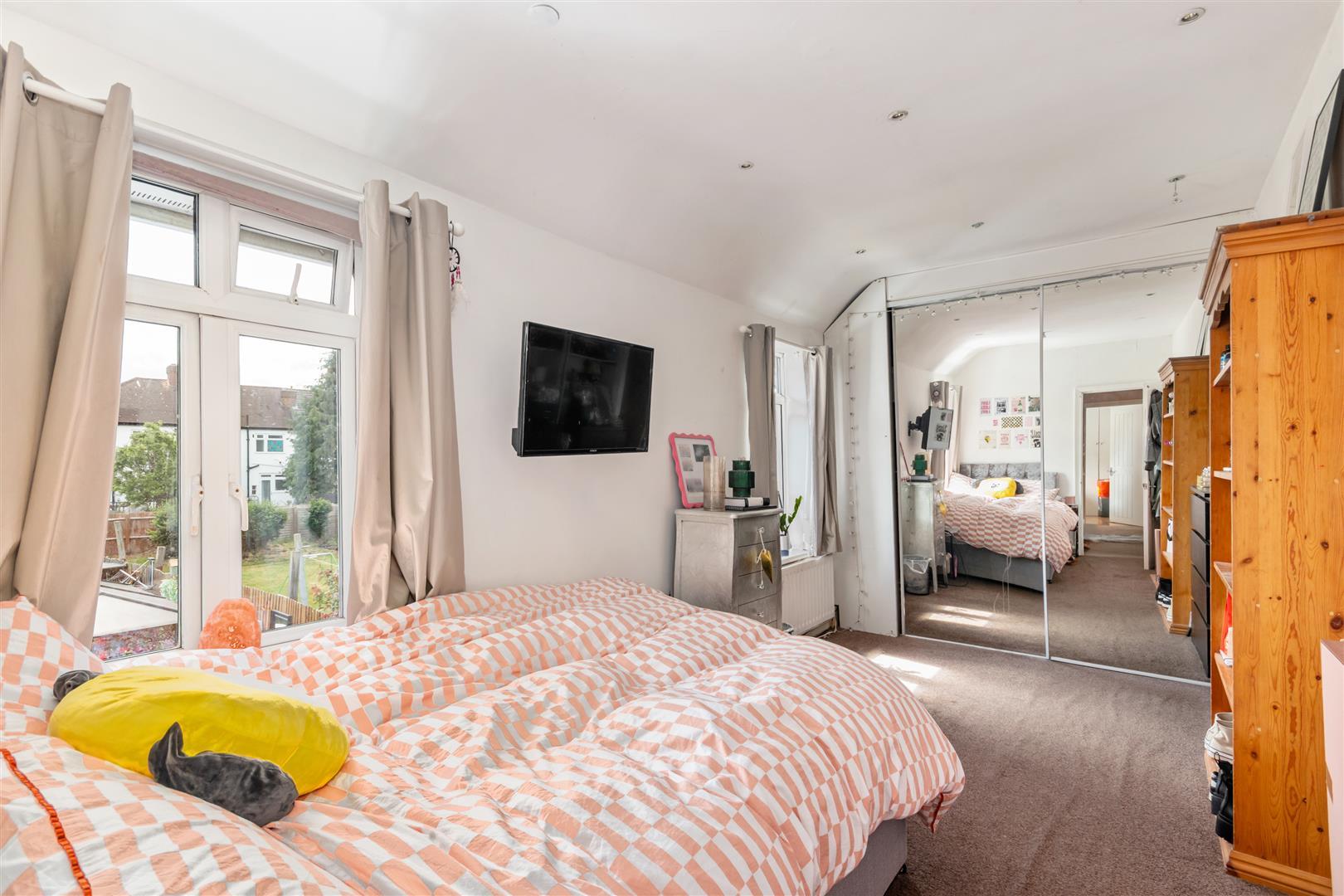 Property Image 00d6cd04-e99d-4ccd-b624-089105fd28ec