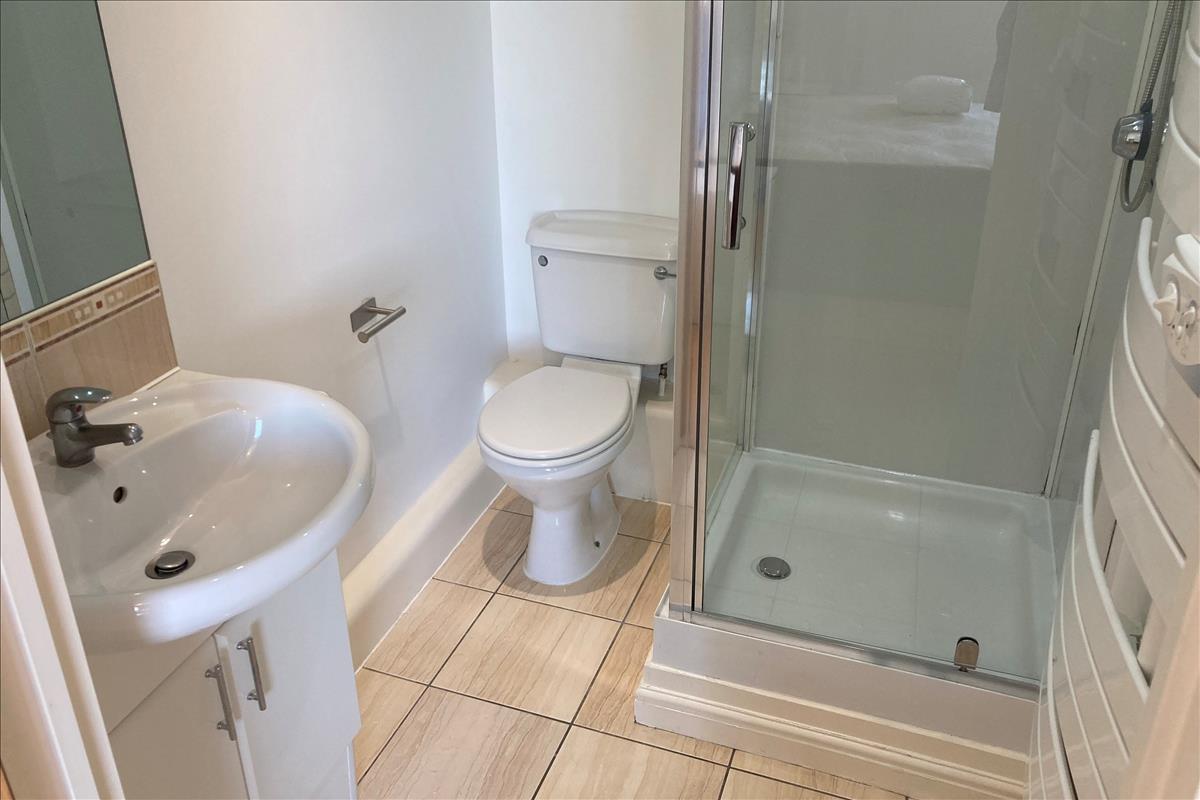 Property Image 00d93a68-1e22-44f0-a7ce-018f8898d7ea