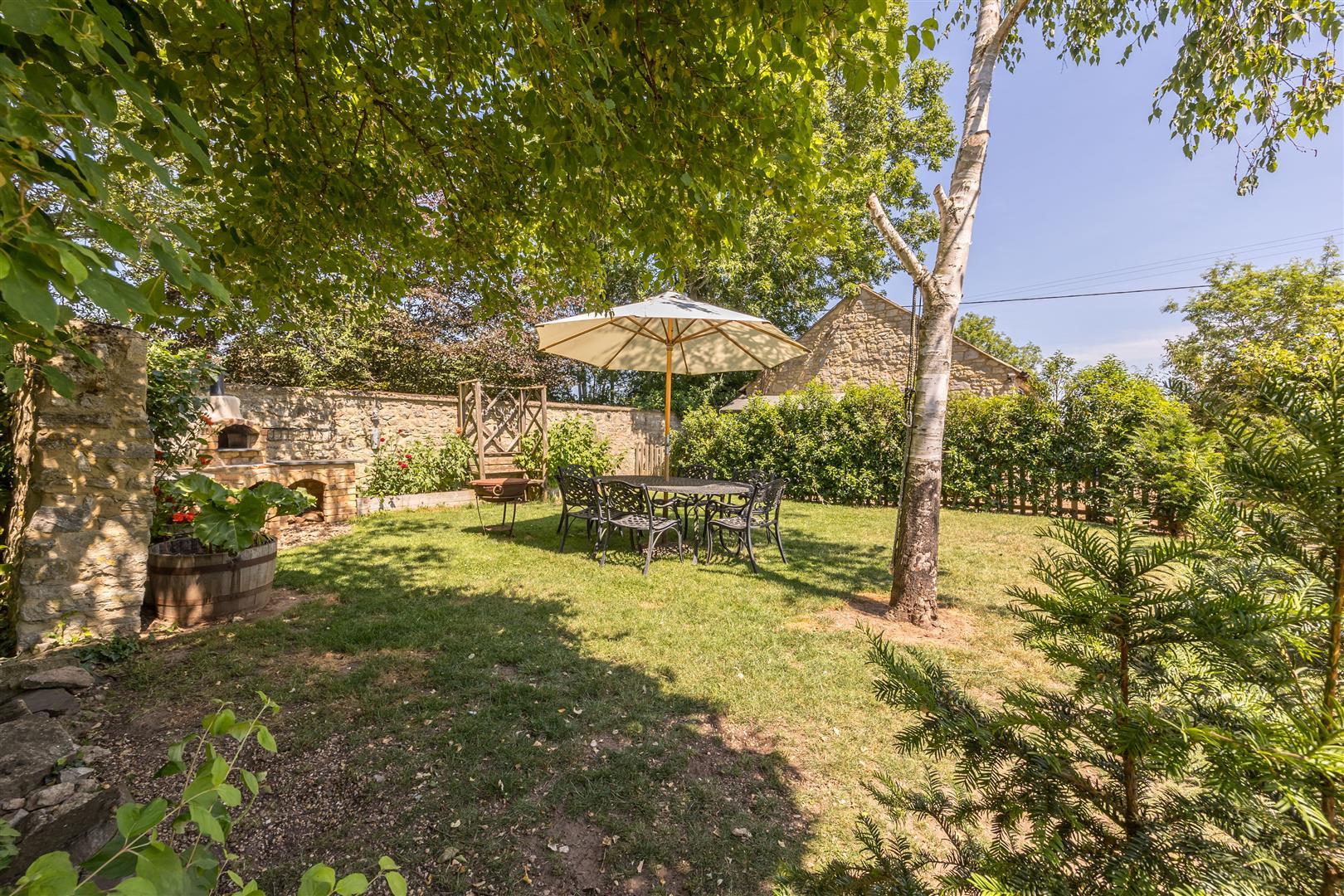 Property Image 00dc7987-6b7f-4291-b41f-611dc03b7cbf