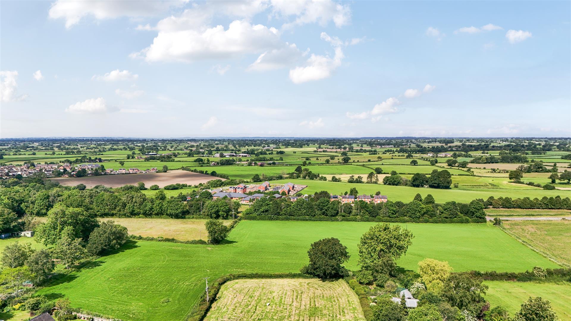 Property Image 00e6be67-d1f5-488d-8325-4dacbe5e34a6
