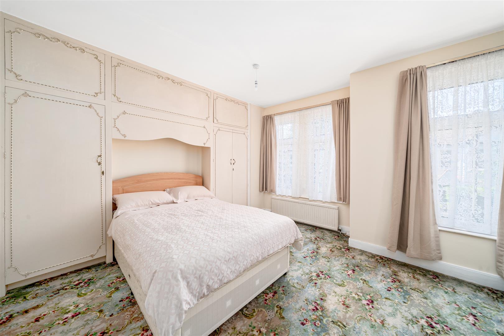 Property Image 00e7cd3d-ec32-4be8-b080-4a344d07ad9f