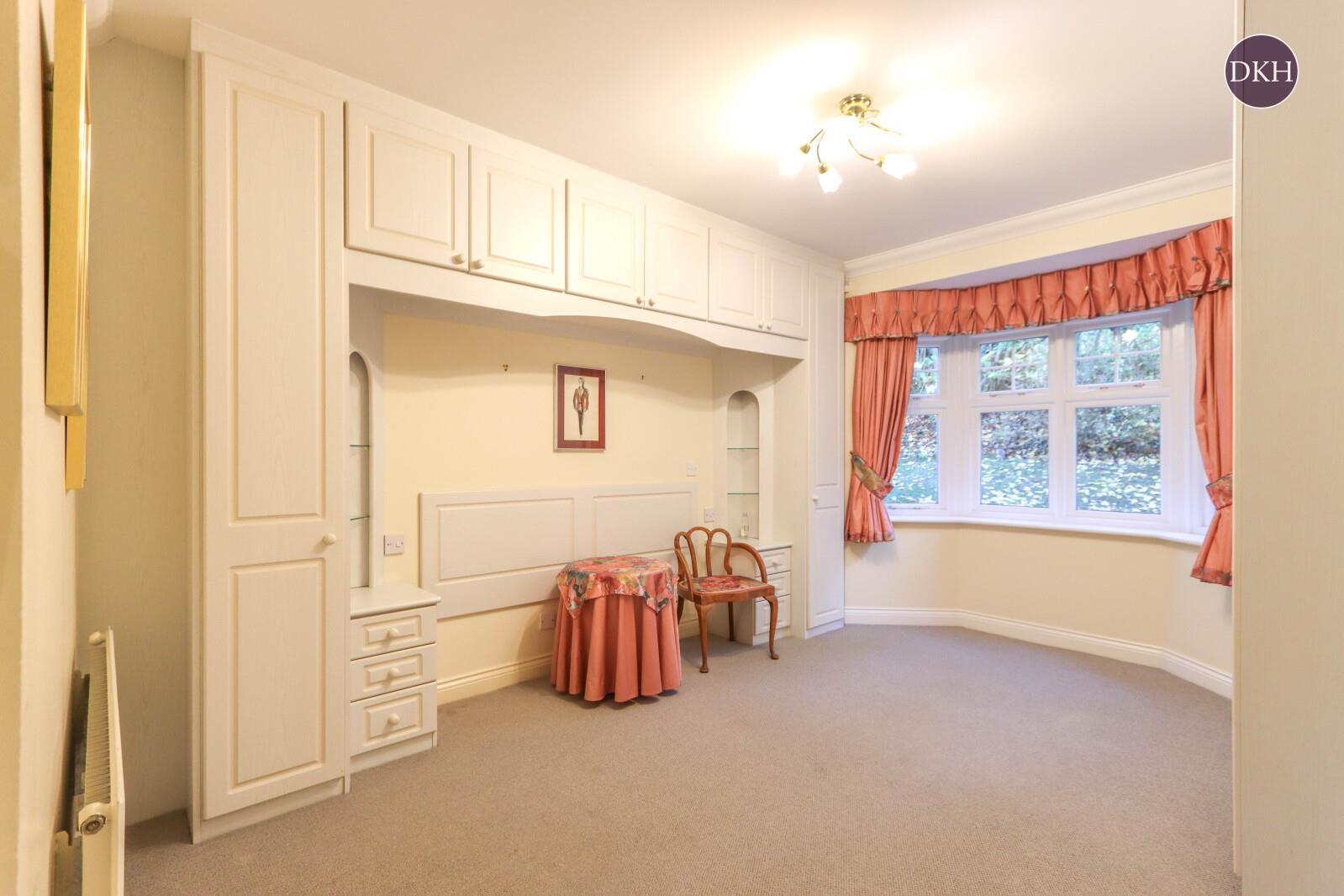 Property Image 00fbe643-2808-4e4a-b240-477139e37769