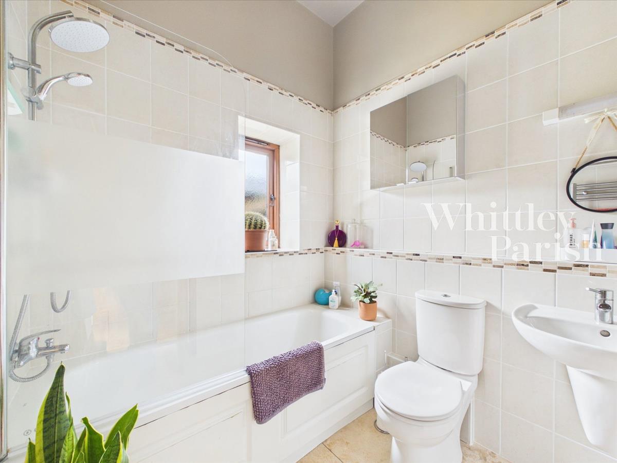 Property Image 00fd3caf-b0ae-46b0-bb6d-4b192265a27b