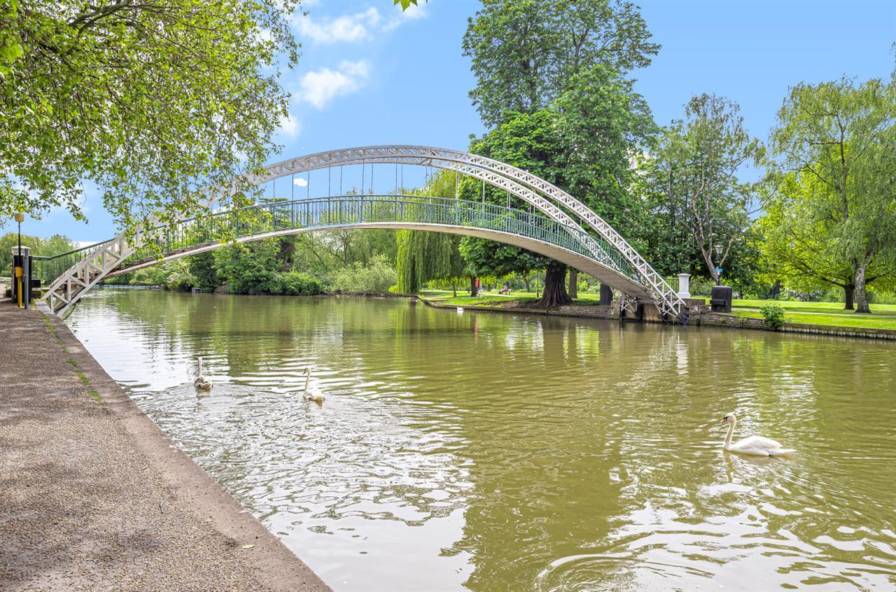 Property Image 00ff1585-019d-4482-8958-9408bf9e7cef
