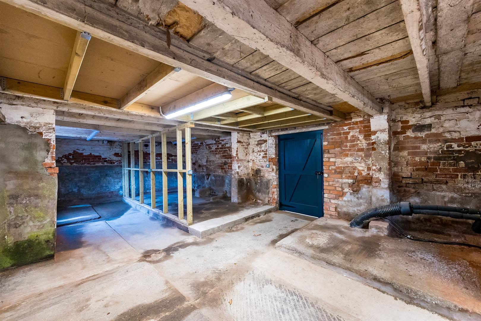 Property Image 0107a9fd-61c8-4143-9cdb-94d0725e8cc4