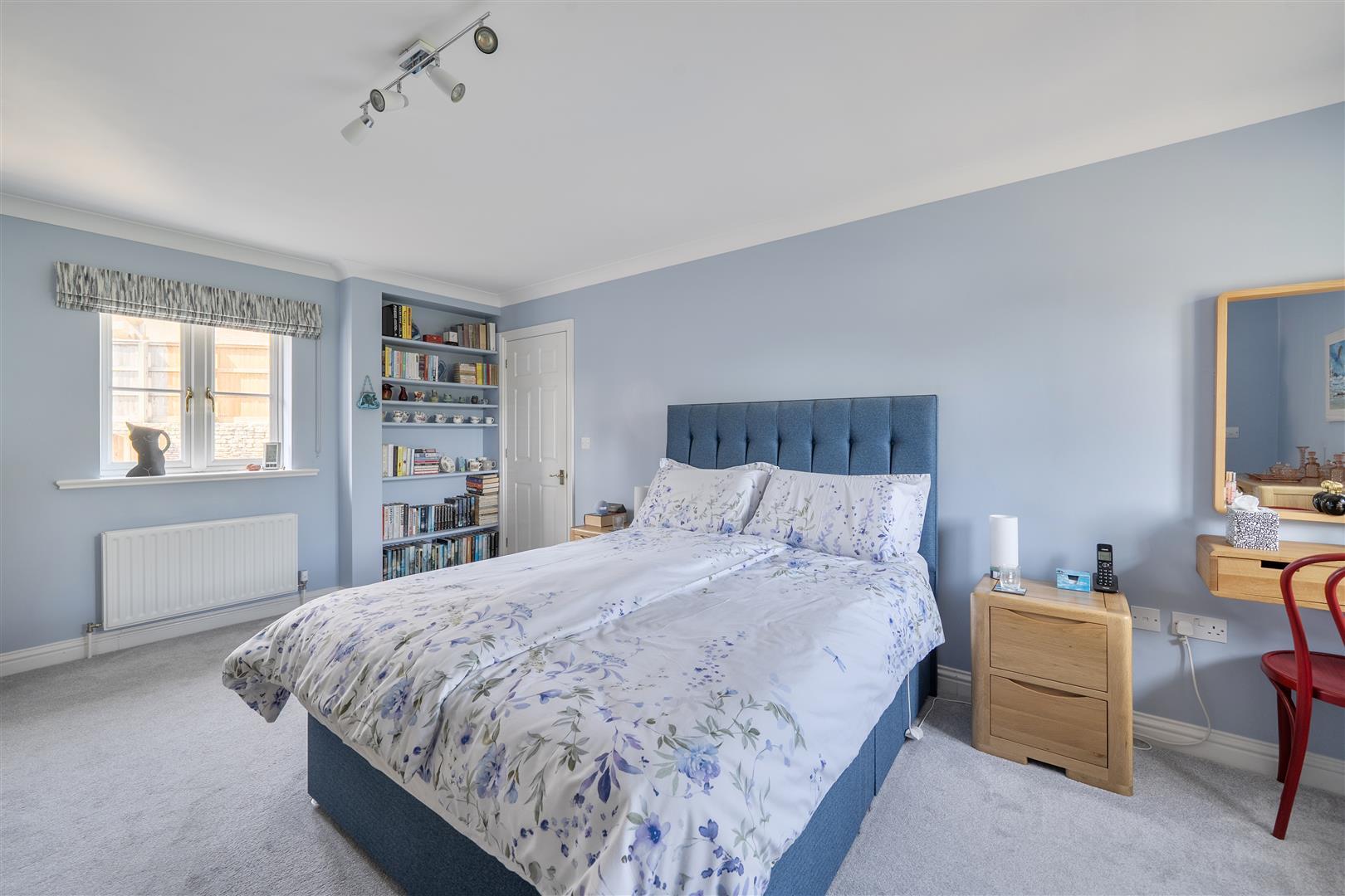 Property Image 010e8ce0-f617-463a-a39b-e5cbf08cf610