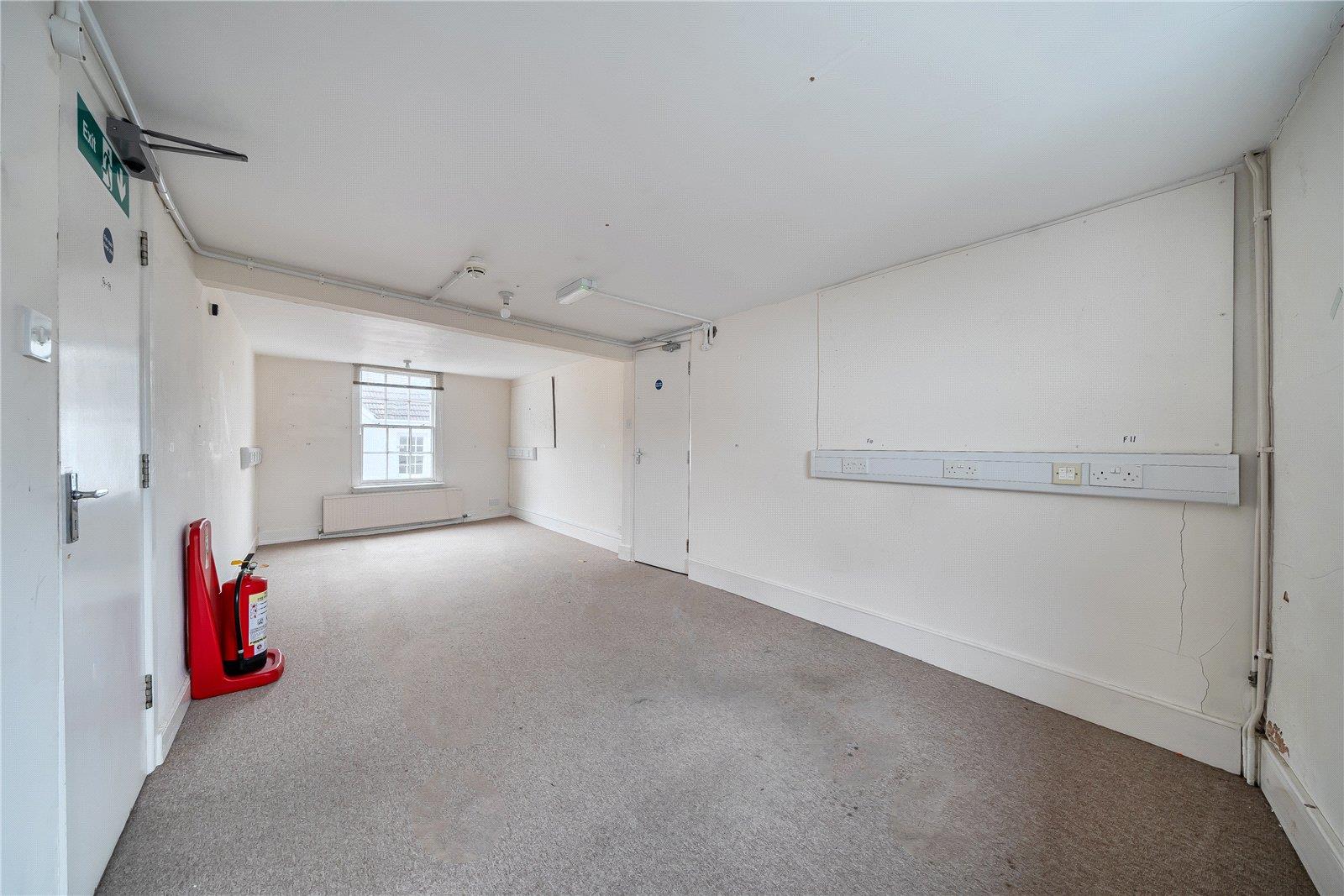Property Image 011744dc-7121-414f-9f0e-42678836c388