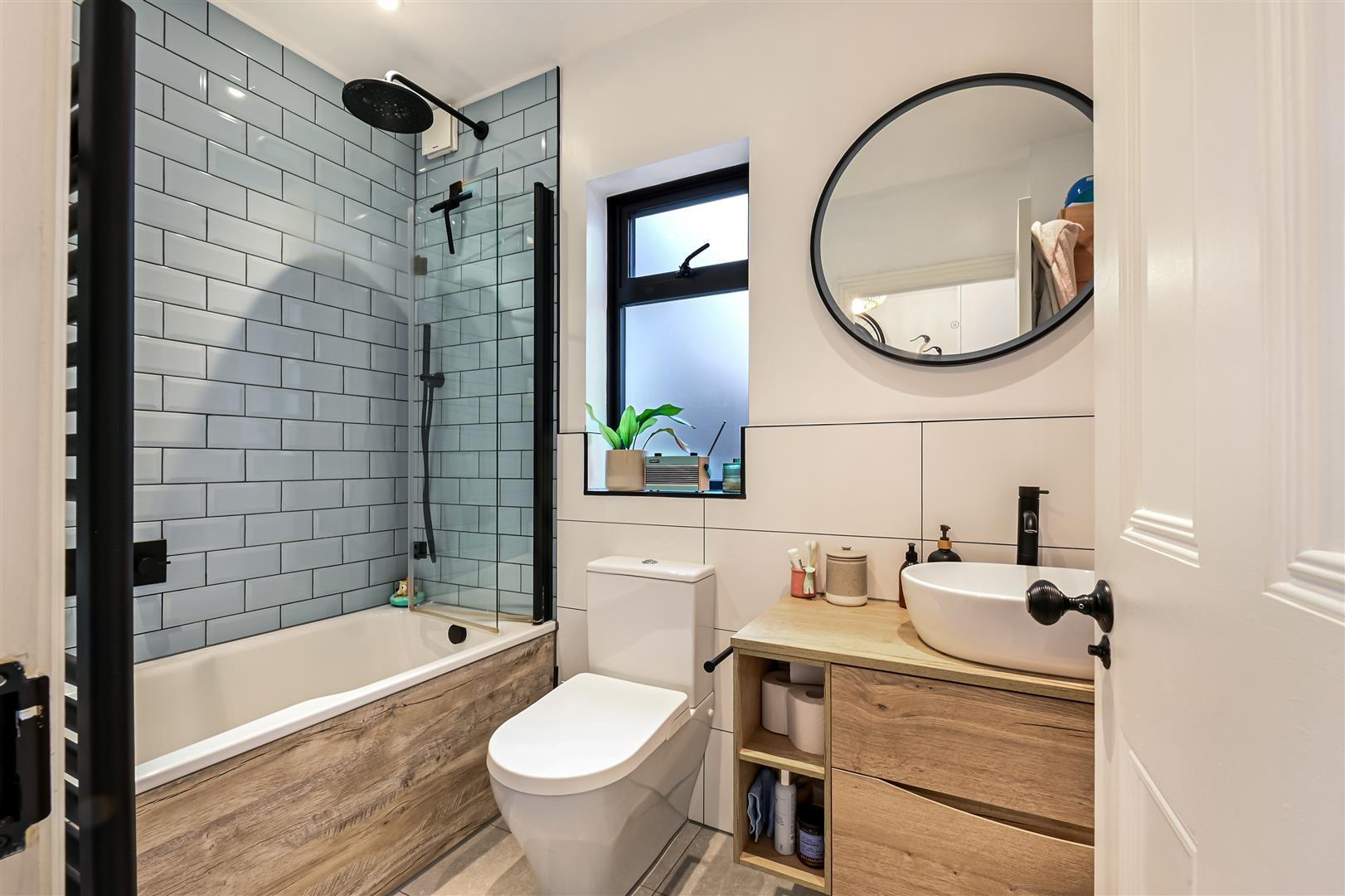 Property Image 011c49f9-489f-4d8e-b9b6-6ef57e915070