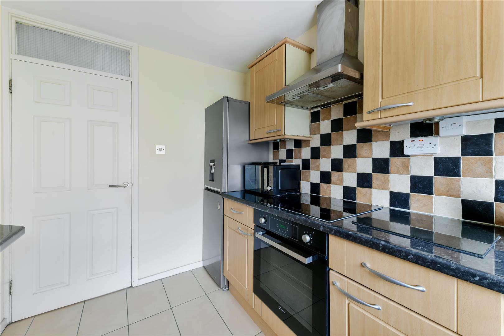 Property Image 0125707f-c2e1-41c0-9ca3-4a5d51454fd8