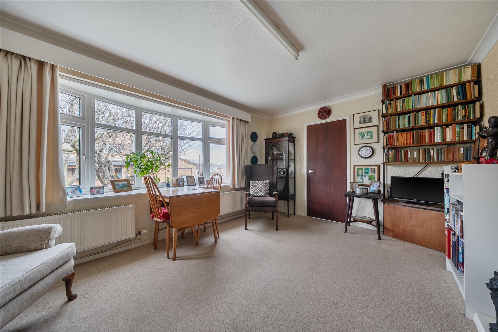 Property Image 01258542-a467-4dfe-8f9c-04b1a7de3446