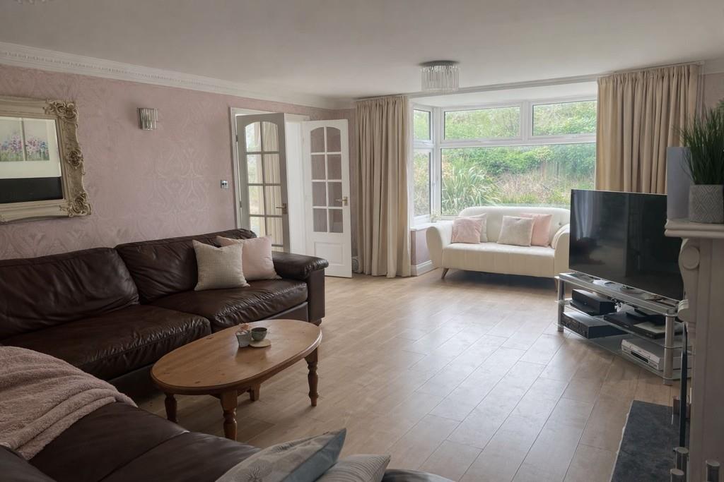 Property Image 012a5afc-fa11-41c2-a85b-08900d3b5f3f