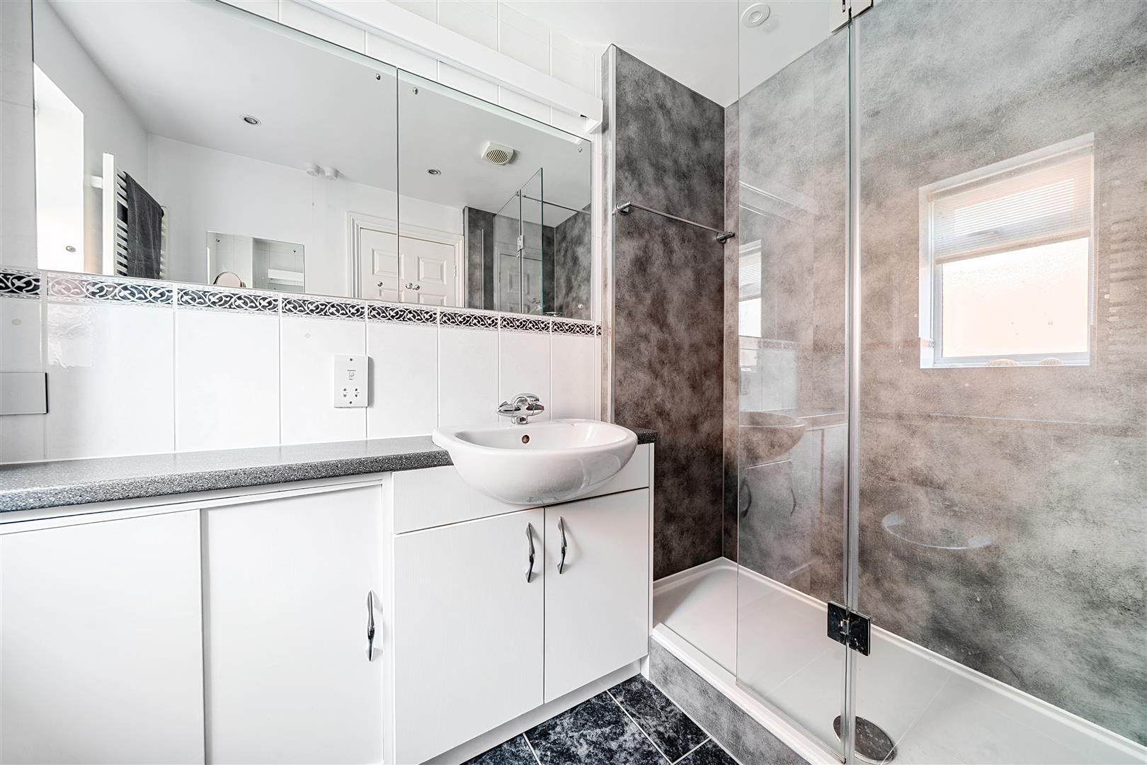 Property Image 012b2712-767b-47d0-a377-350359f5cdd7
